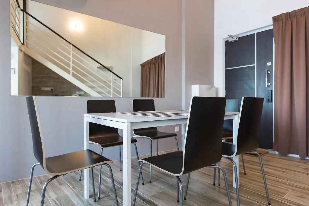 3-Bed Executive Suite, Rumahku @Ceo Bayan Lepas