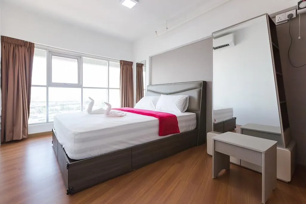 3-Bed Executive Suite, Rumahku @Ceo Bayan Lepas